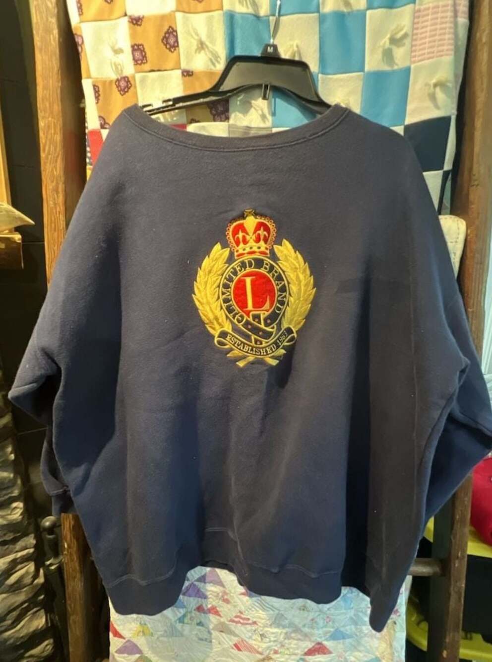 Vintage The Limited Navy Blue Gold Crest Oversized Crewneck Sweatshirt XL